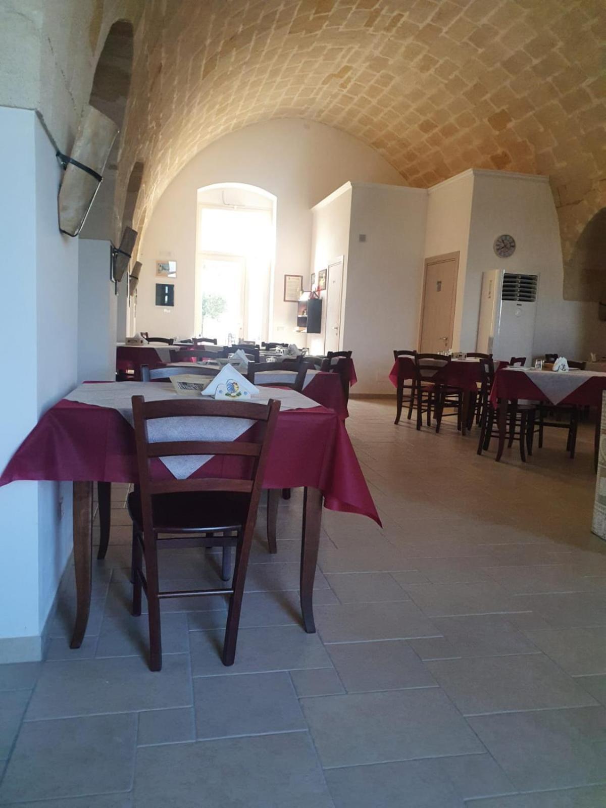 Masseria Strada Agriturismo Джиноза Экстерьер фото